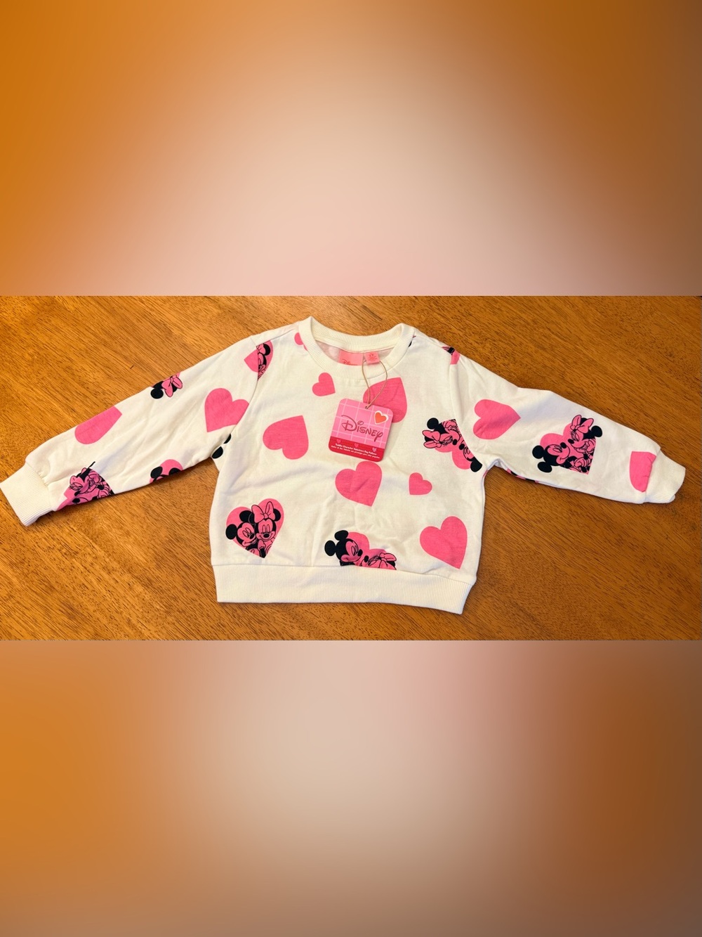 BNWT Valentines Day Disney Minnie/Mickey Mouse Heart Sweatshirt Sz 3T